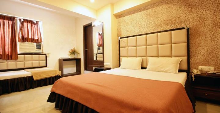 Hotel Maan Residency Satellite Road Ahmedabad Ngoại thất bức ảnh