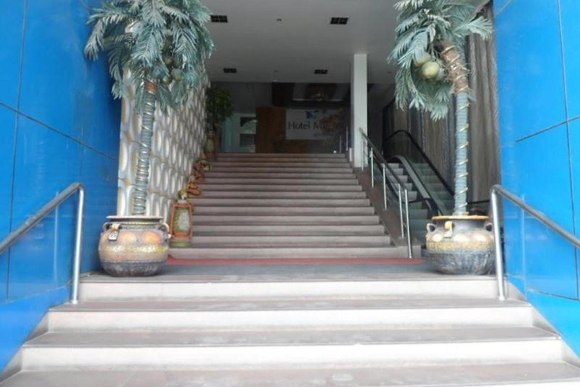 Hotel Maan Residency Satellite Road Ahmedabad Ngoại thất bức ảnh