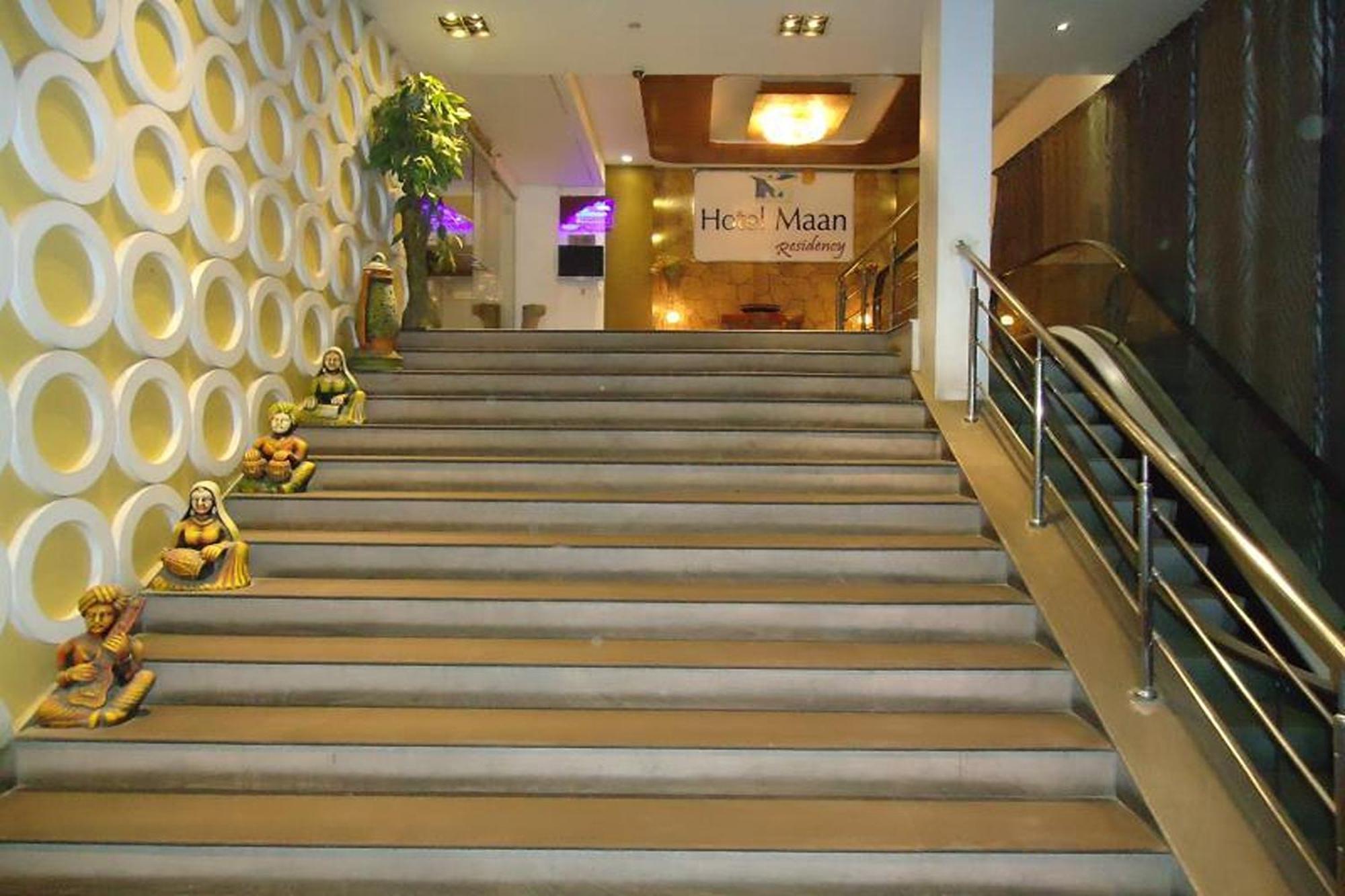 Hotel Maan Residency Satellite Road Ahmedabad Ngoại thất bức ảnh