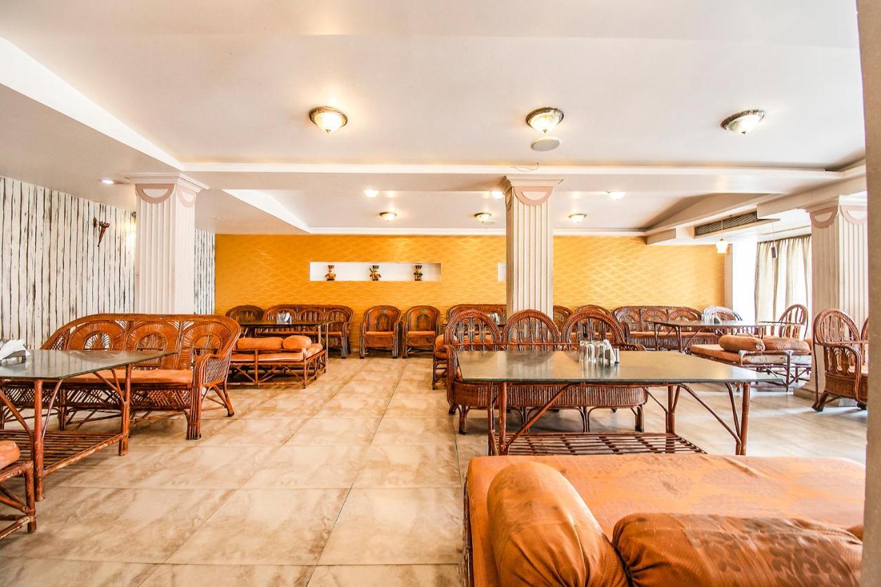 Hotel Maan Residency Satellite Road Ahmedabad Ngoại thất bức ảnh